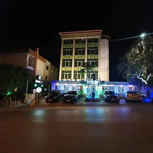 *** فندق Hill لبنان
